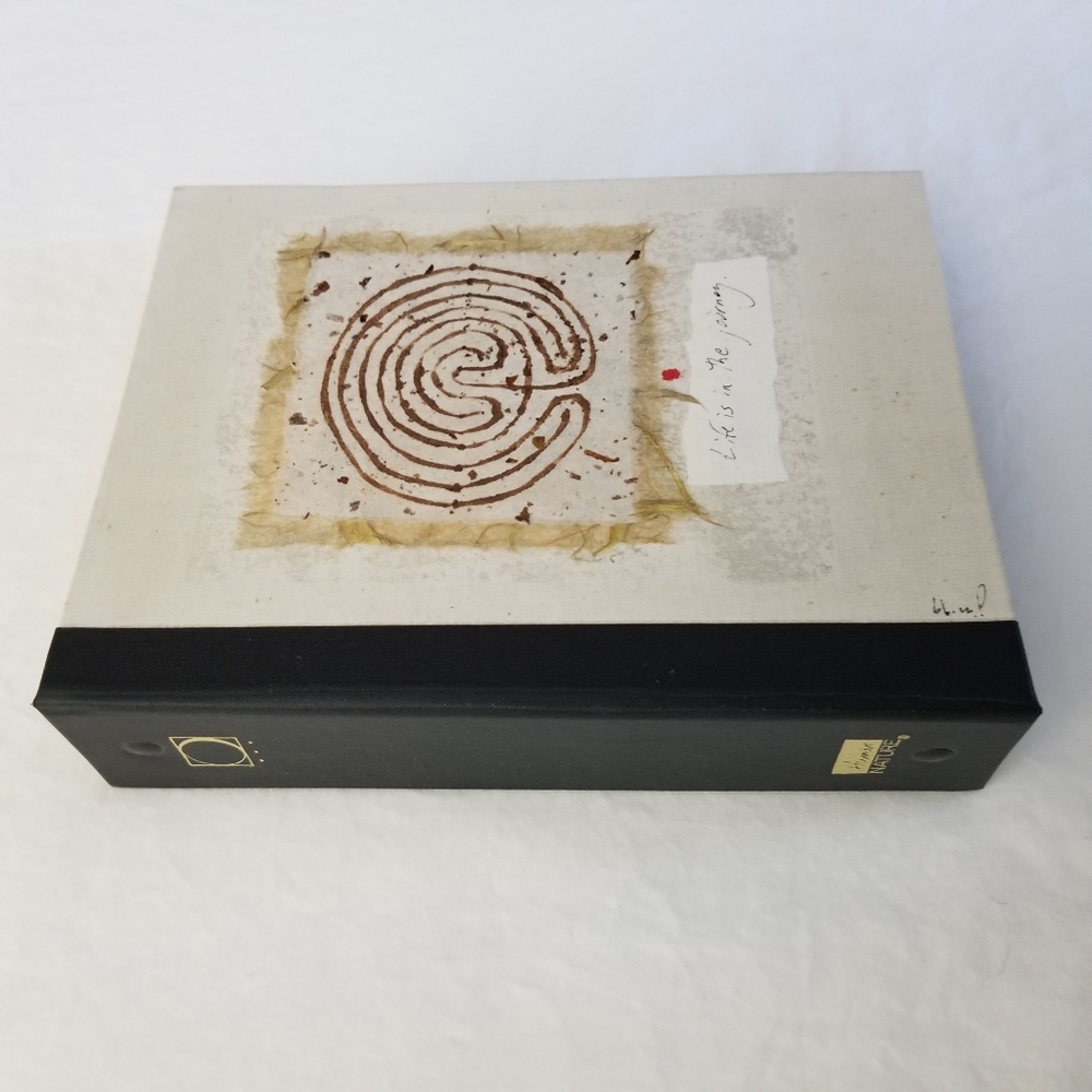 Small Looseleaf Notebook/Address Book - Picture 2 of 6